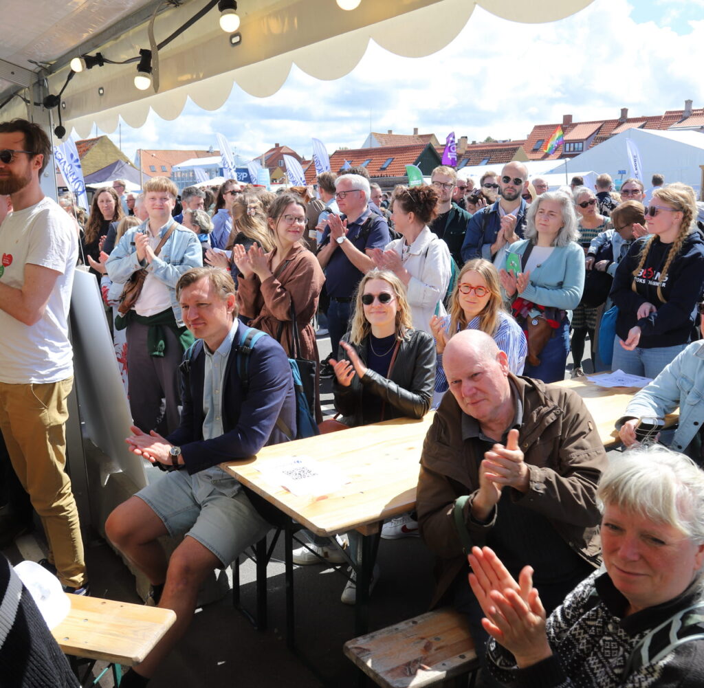 Folkemoedet